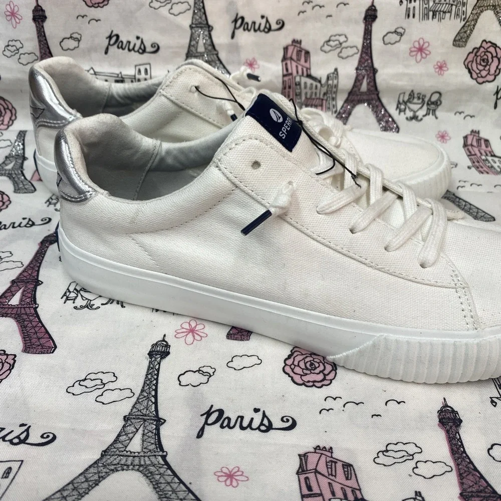 Sperry Seabed Casual Slip-On Shoes, White Canvas, Women's 8.5 NEW Without Box.